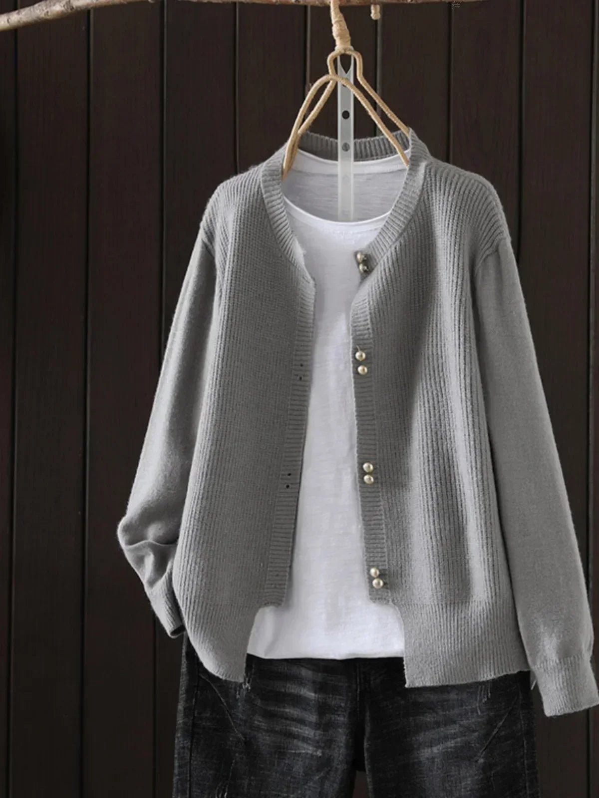 Cardigan Pearl Button Crew Neck Relaxed Fit - Gray