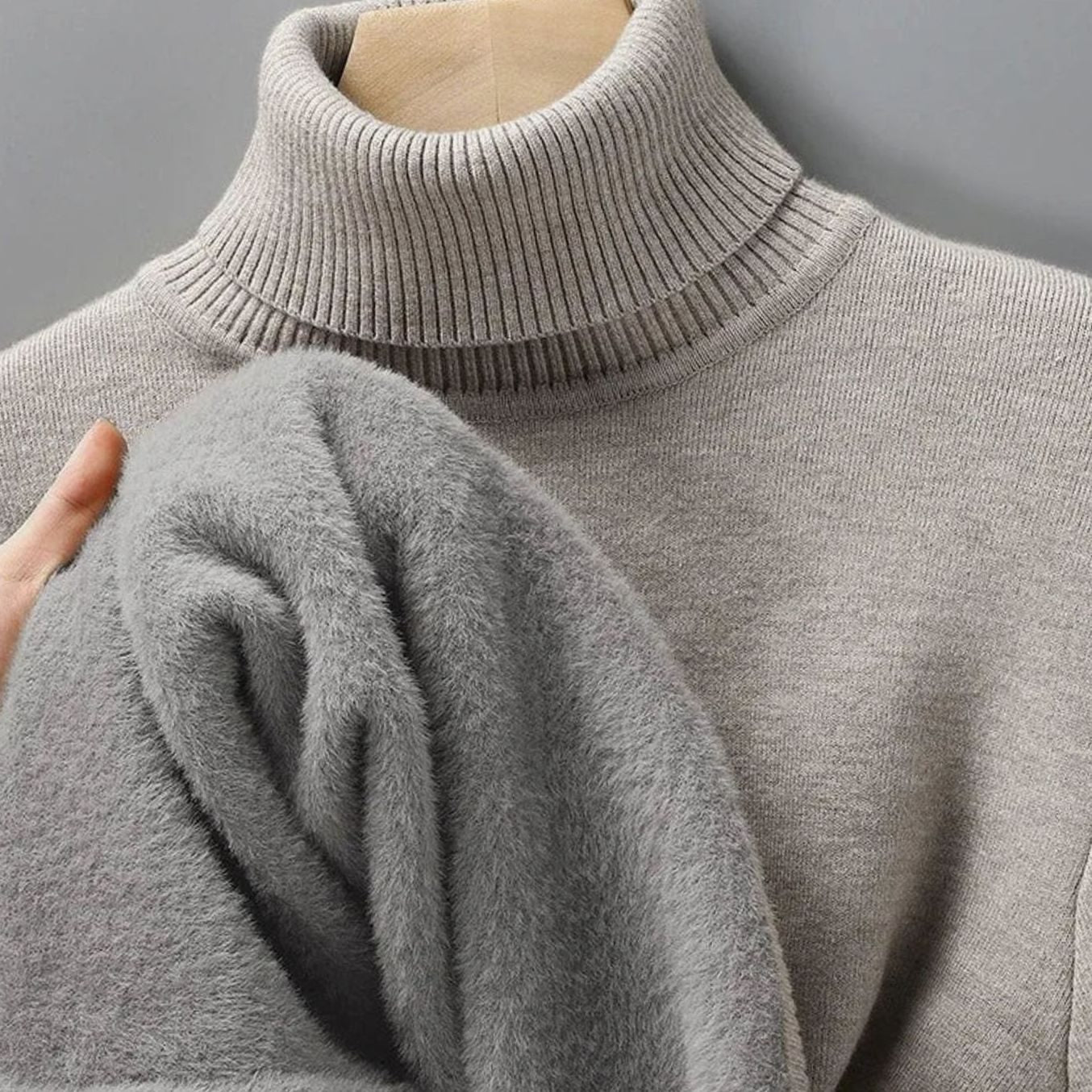 Men's Merino Wool Lightweight Sweater Slim Turtleneck Pullover