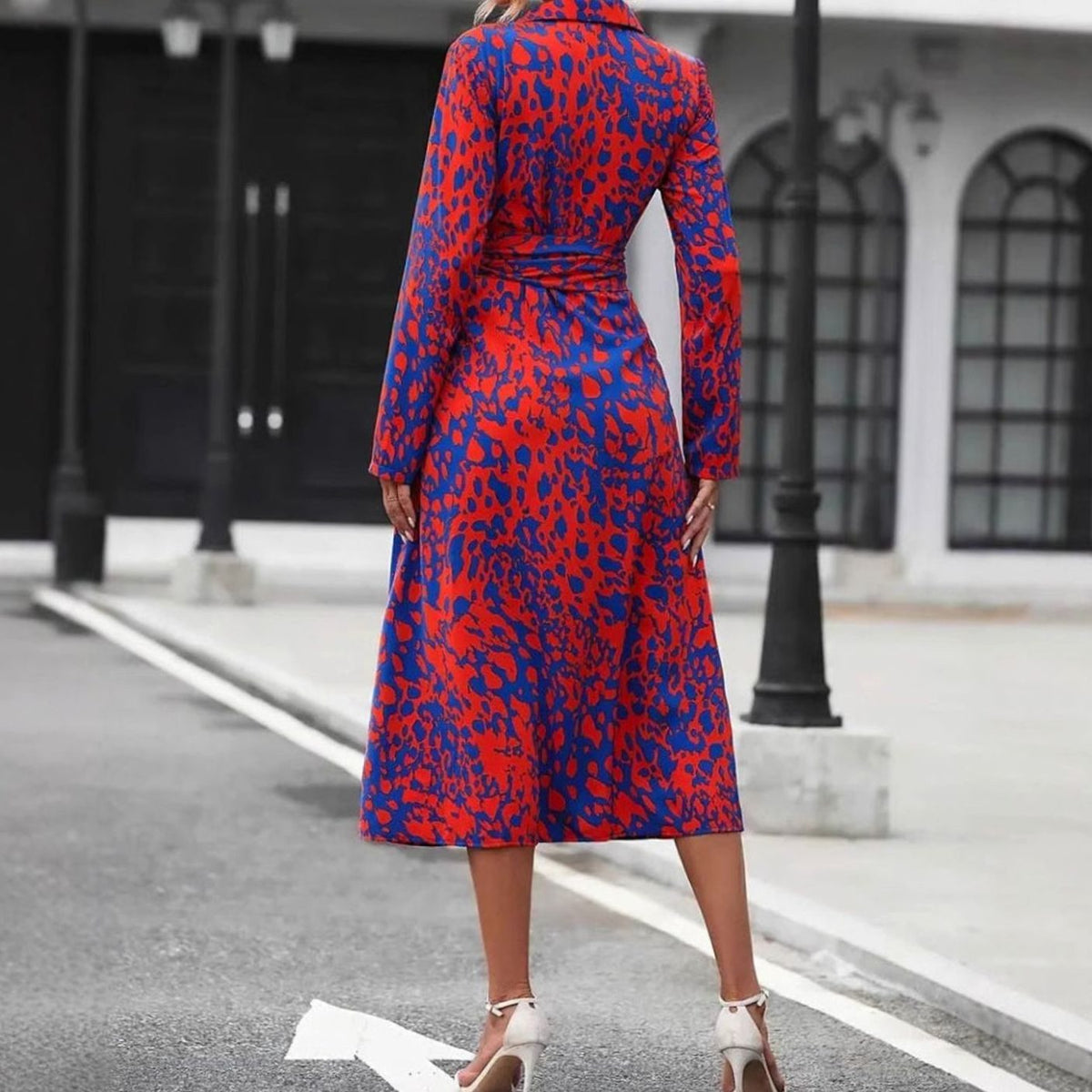 Women's Belted Abstract Print Midi Shirt Dress