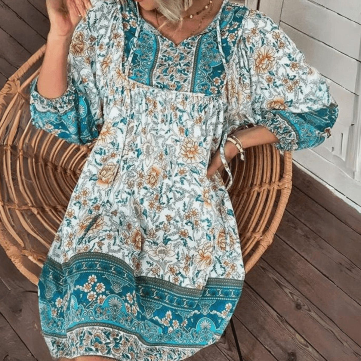 Women's Boho Floral Long-Sleeve V-Neck Casual Summer Dress - Light Green