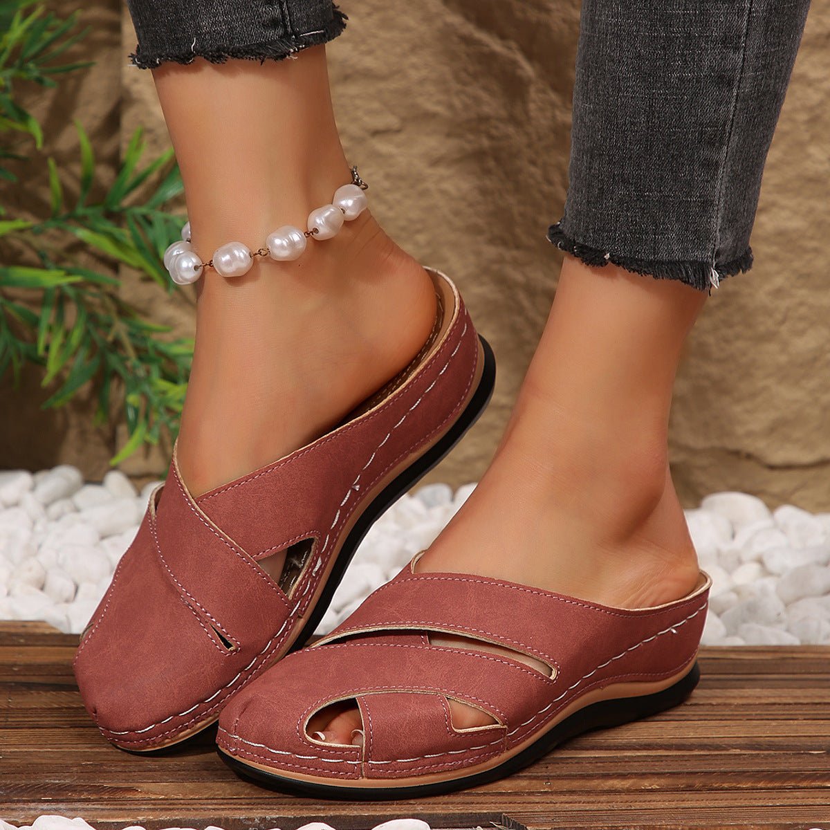 Women's Breathable Cross-Strap Cushioned Slide Sandals