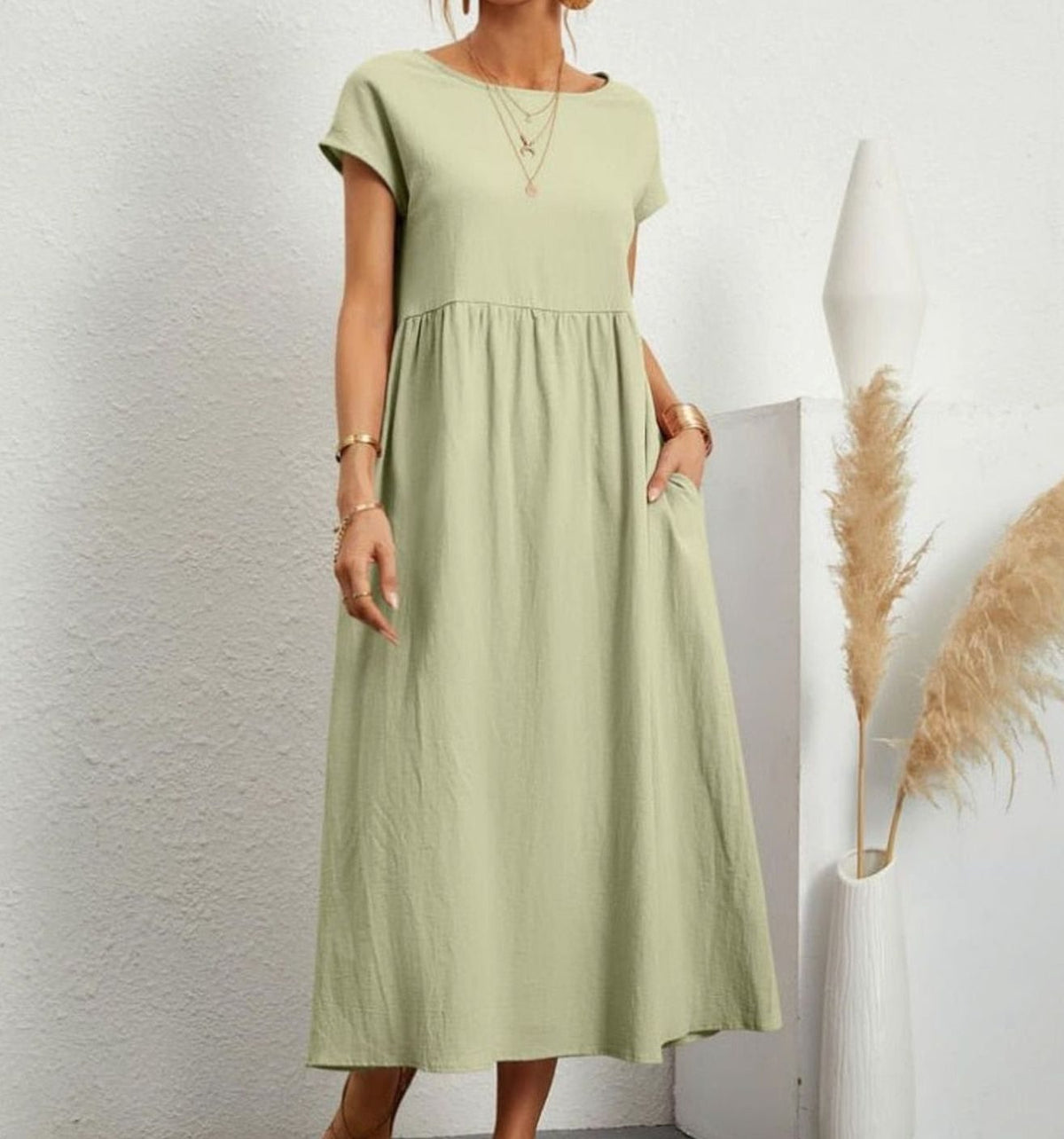 Women's Cotton Short-Sleeve Gathered Midi Dress with Pockets - Light Green