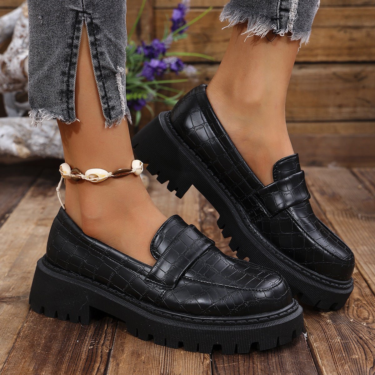 Women's Croc-Embossed Chunky Platform Slip-On Comfort Loafers - Black Matte
