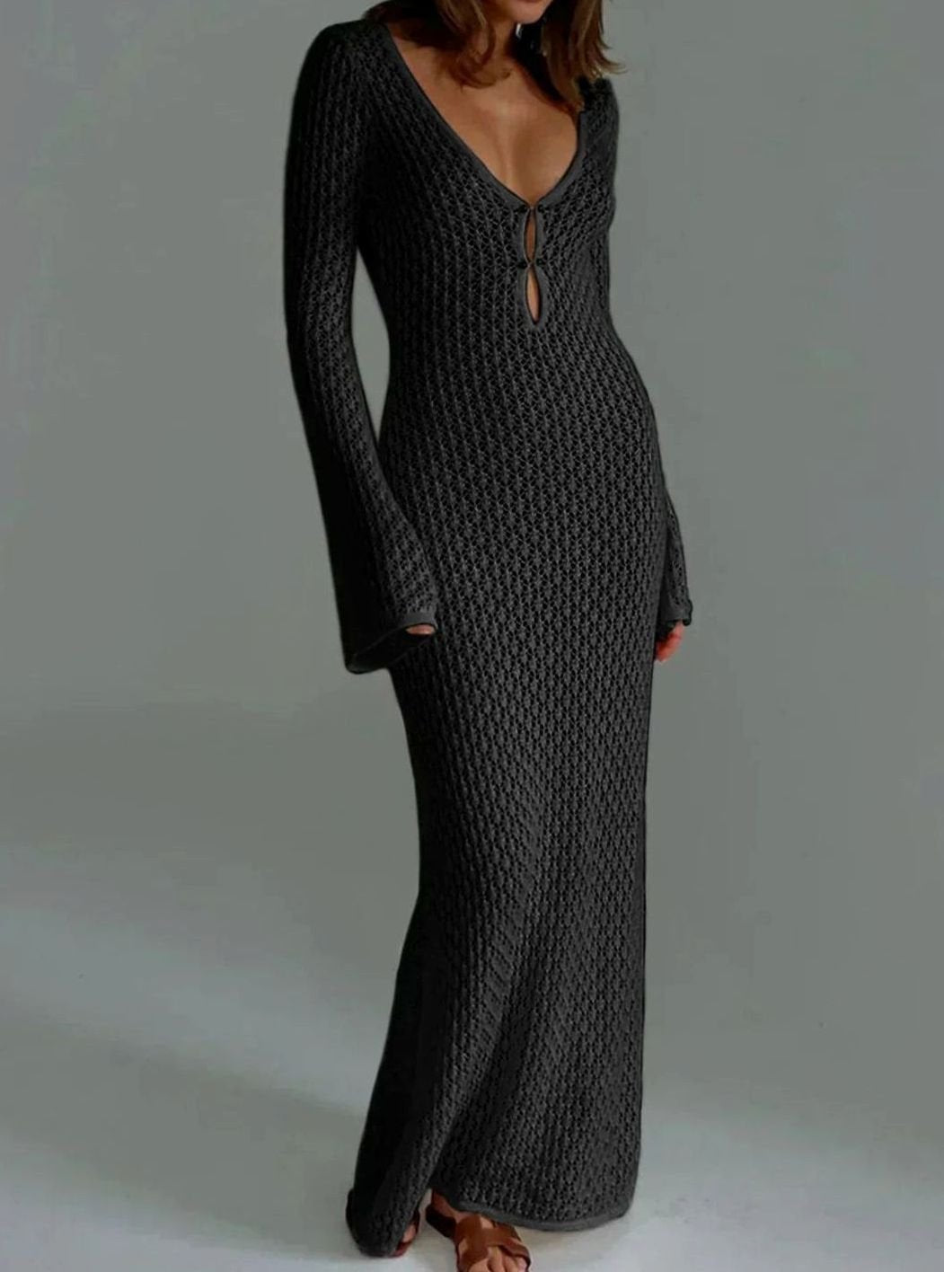 Women's Fitted Long Sleeve V-Neck Crochet Maxi Dress - Black