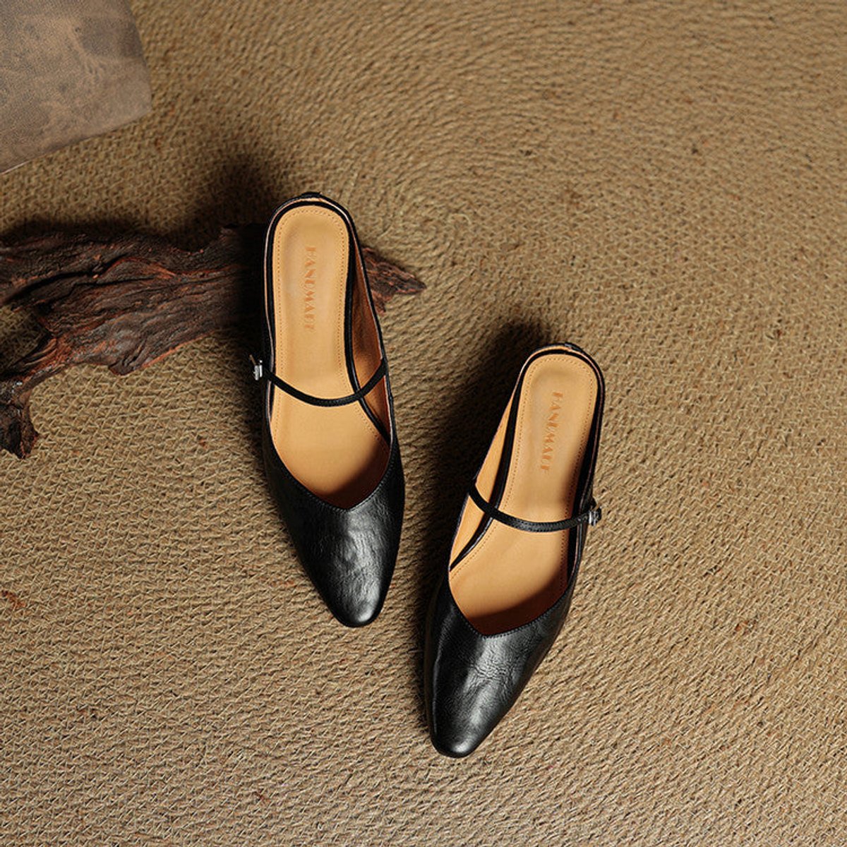 Women's Genuine Leather Pointed-Toe Comfort Sandals Buckle Mule Flats