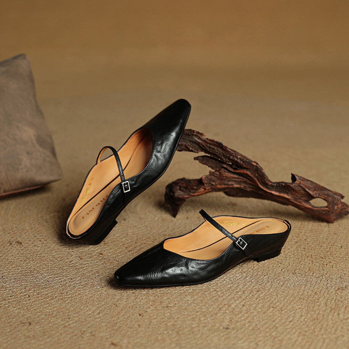Women's Genuine Leather Pointed-Toe Comfort Sandals Buckle Mule Flats