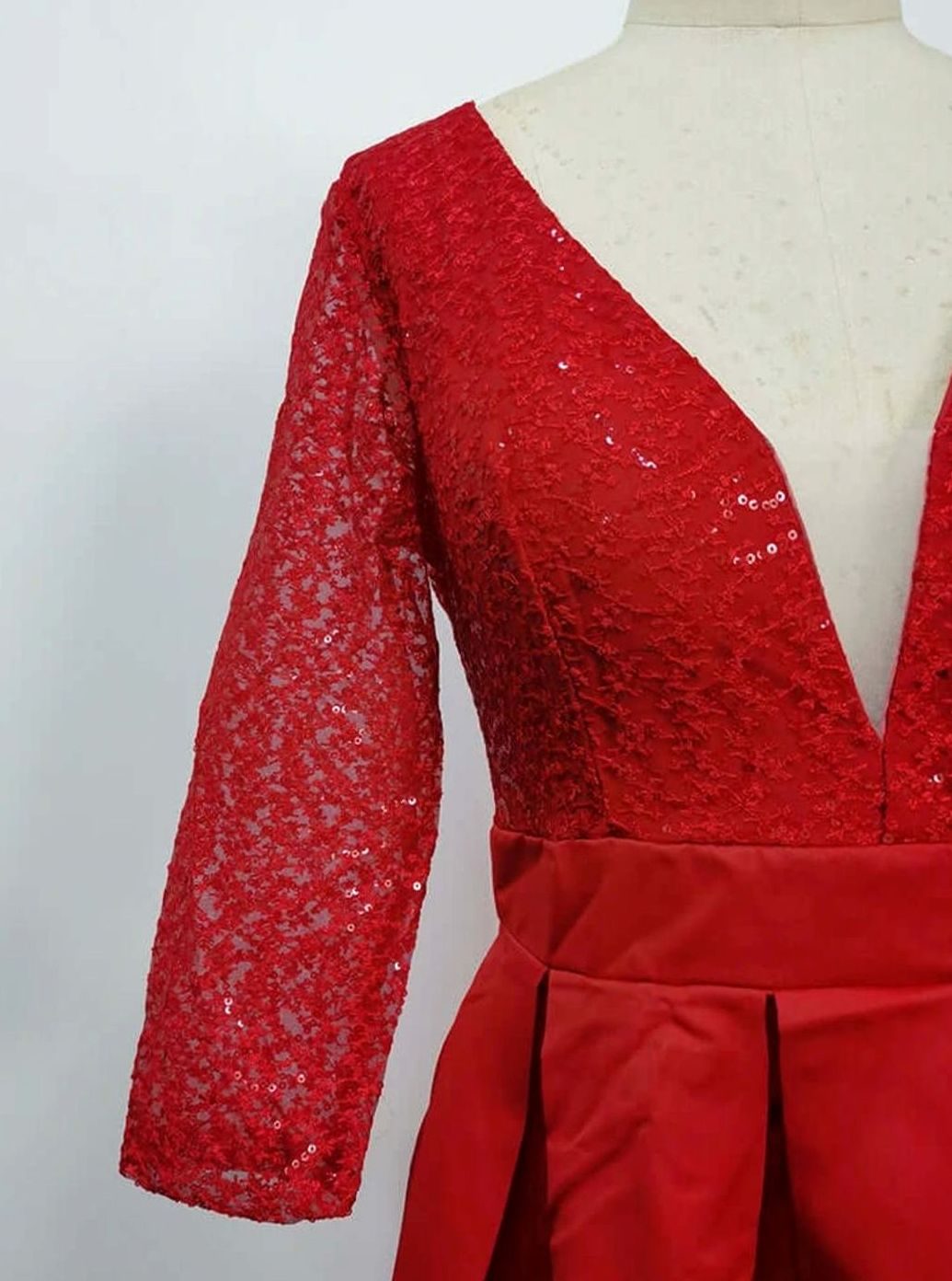 Women's Lace Formal Gown A-Line V-Neck High Slit Evening Dress