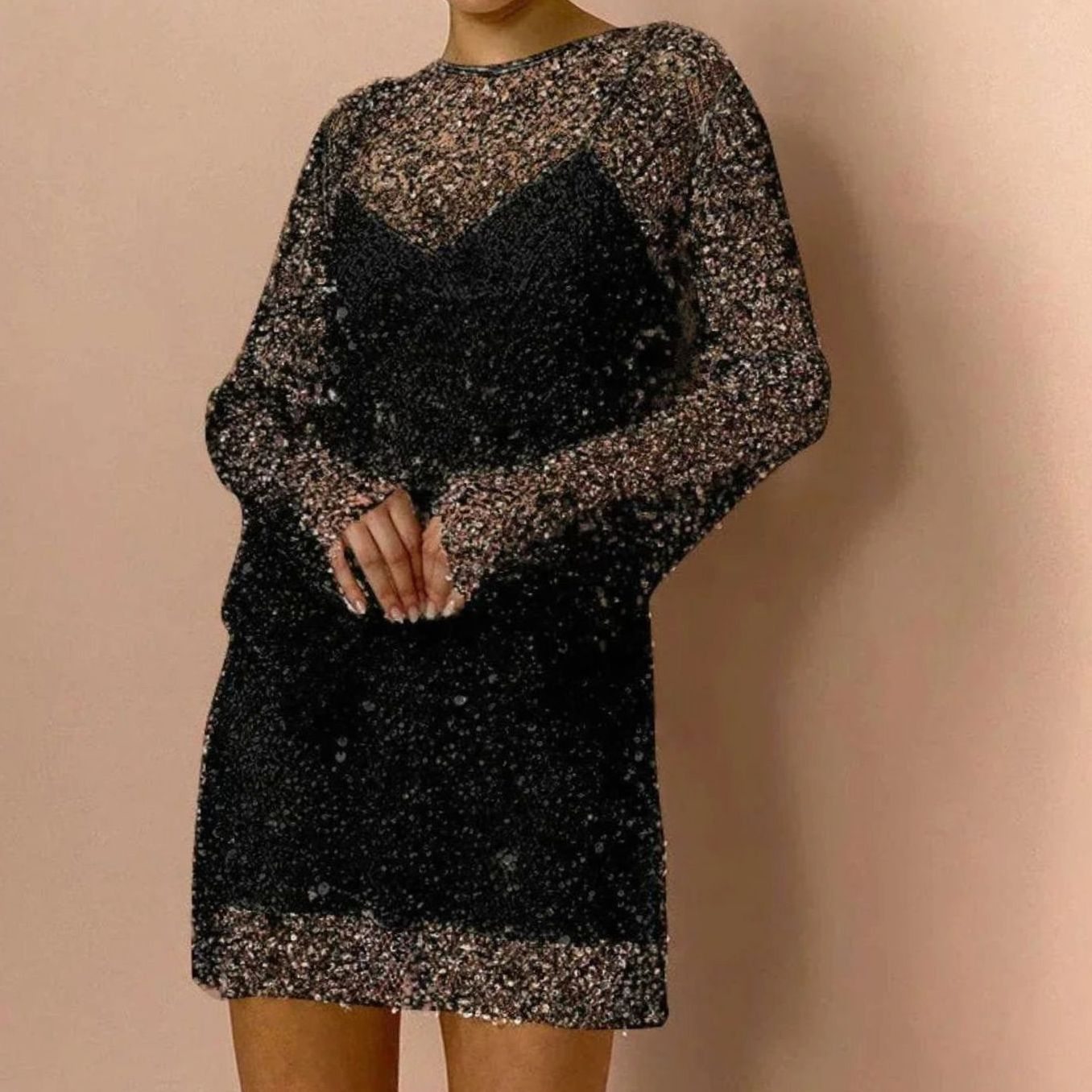 Women's Long-Sleeve Sparkly Mini Sequin Dress