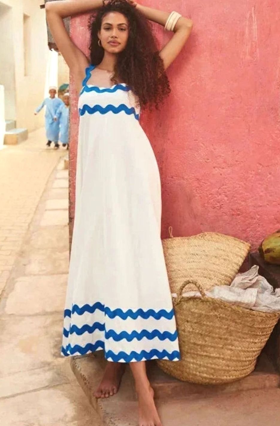 Women's Long Sleeveless Maxi Dress Wavy Trim Detail - Pale White