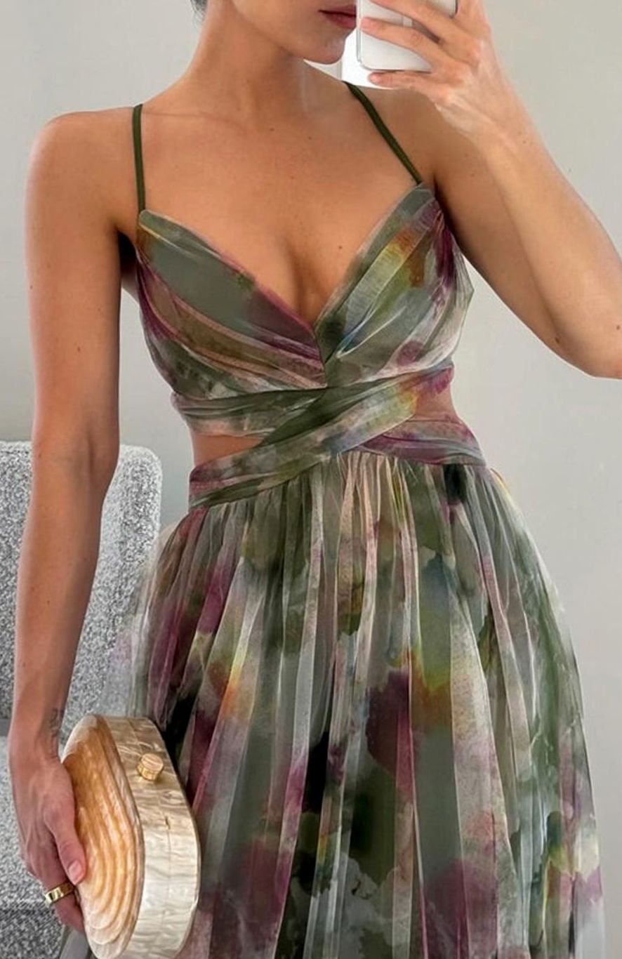 Women's Multicolour Flowy V-Neck Thin-Strap Maxi Dress