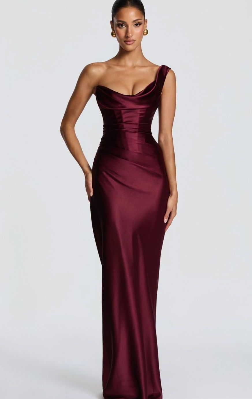 Women's One-Shoulder Satin Fitted Formal Maxi Dress - Burgundy