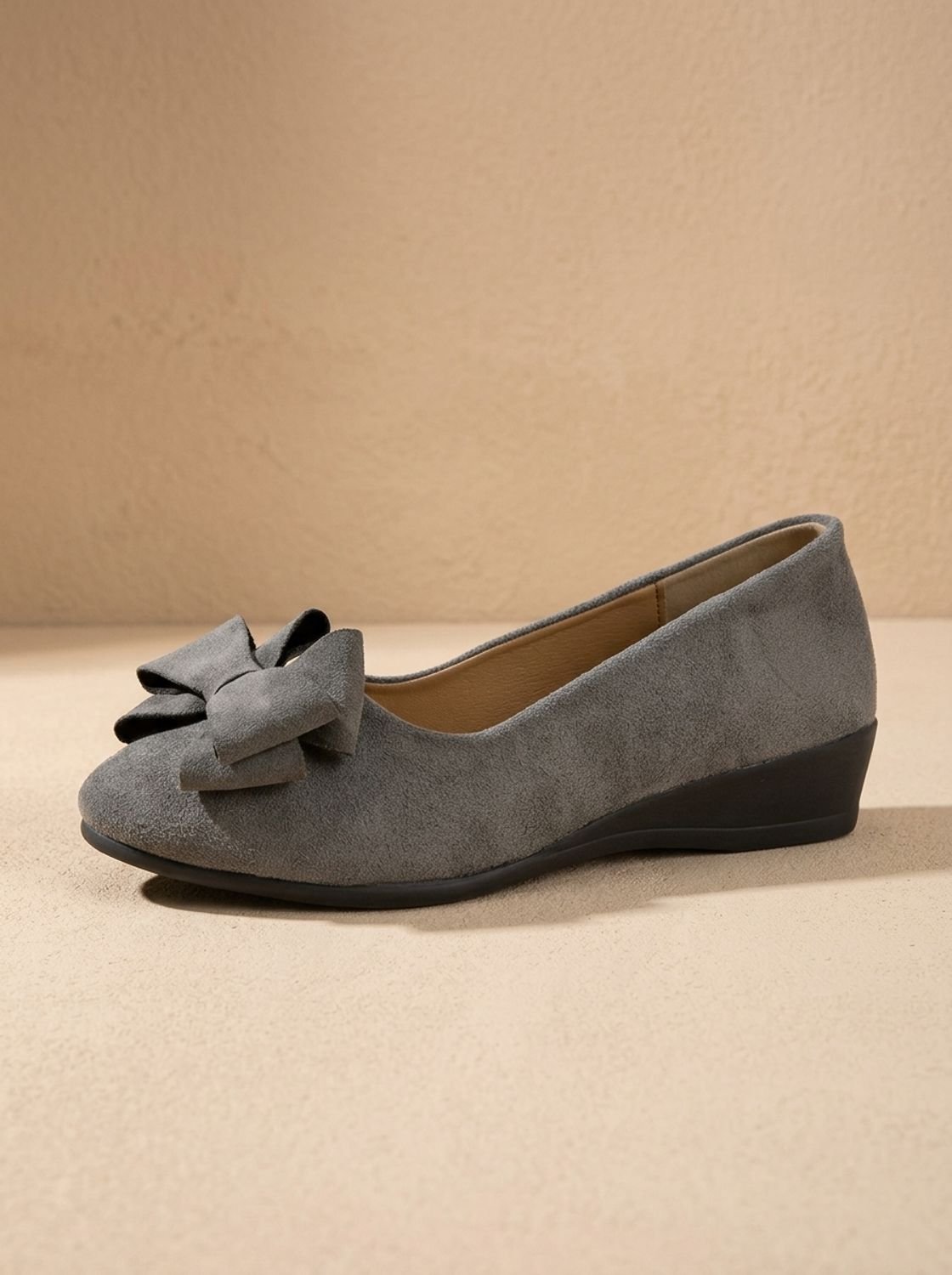 Women's Orthopedic Bow-Detail Suede Ballet Flats