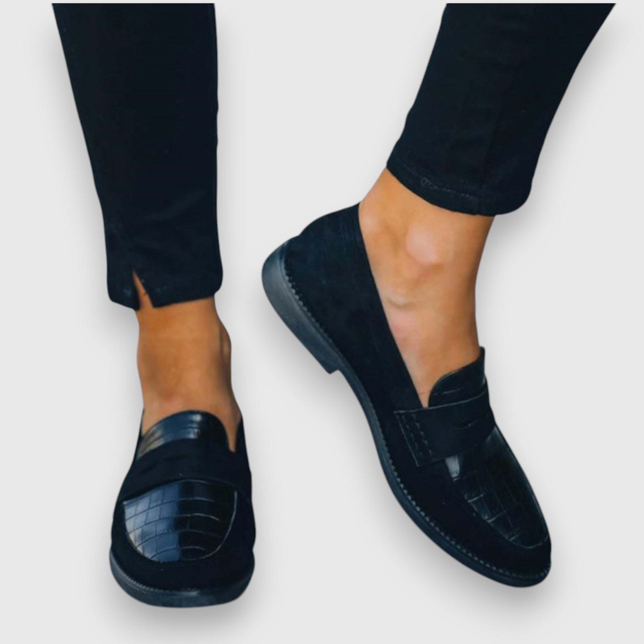 Women's Orthopedic Loafers Slip-On Comfort Croc Pattern