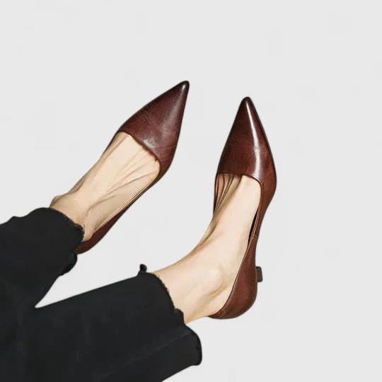 Women's Orthopedic Pointed-Toe Low Kitten Heel Pumps
