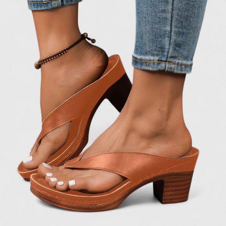 Women's Orthopedic Thong Sandals - Brown