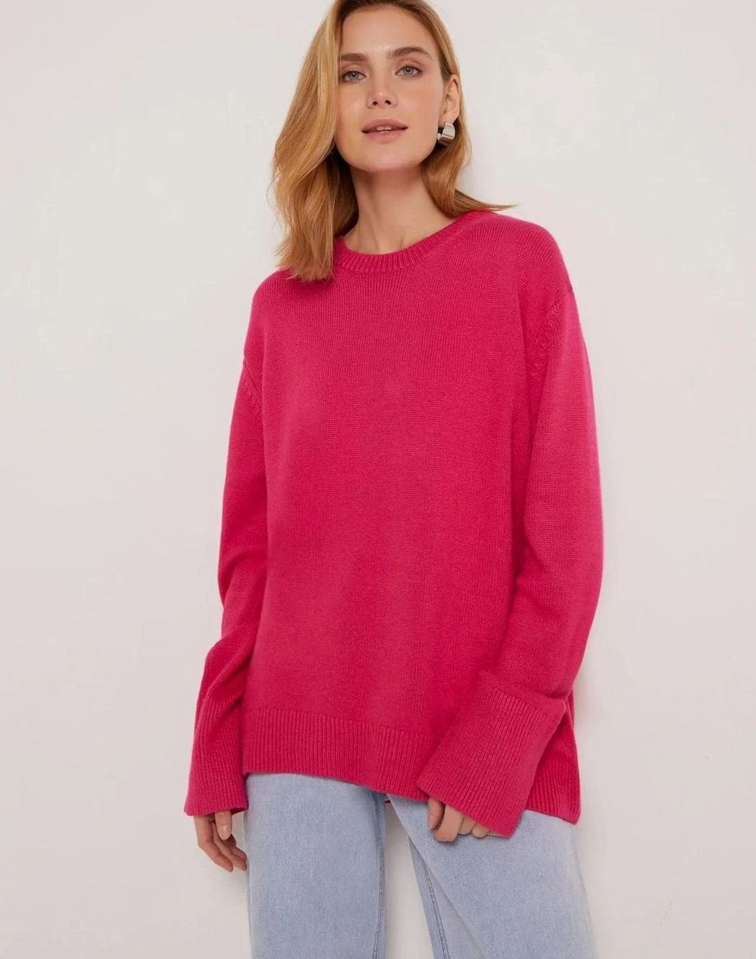 Women's Oversized Crew-Neck Long-Sleeve Light Knit Sweater - Rose Pink