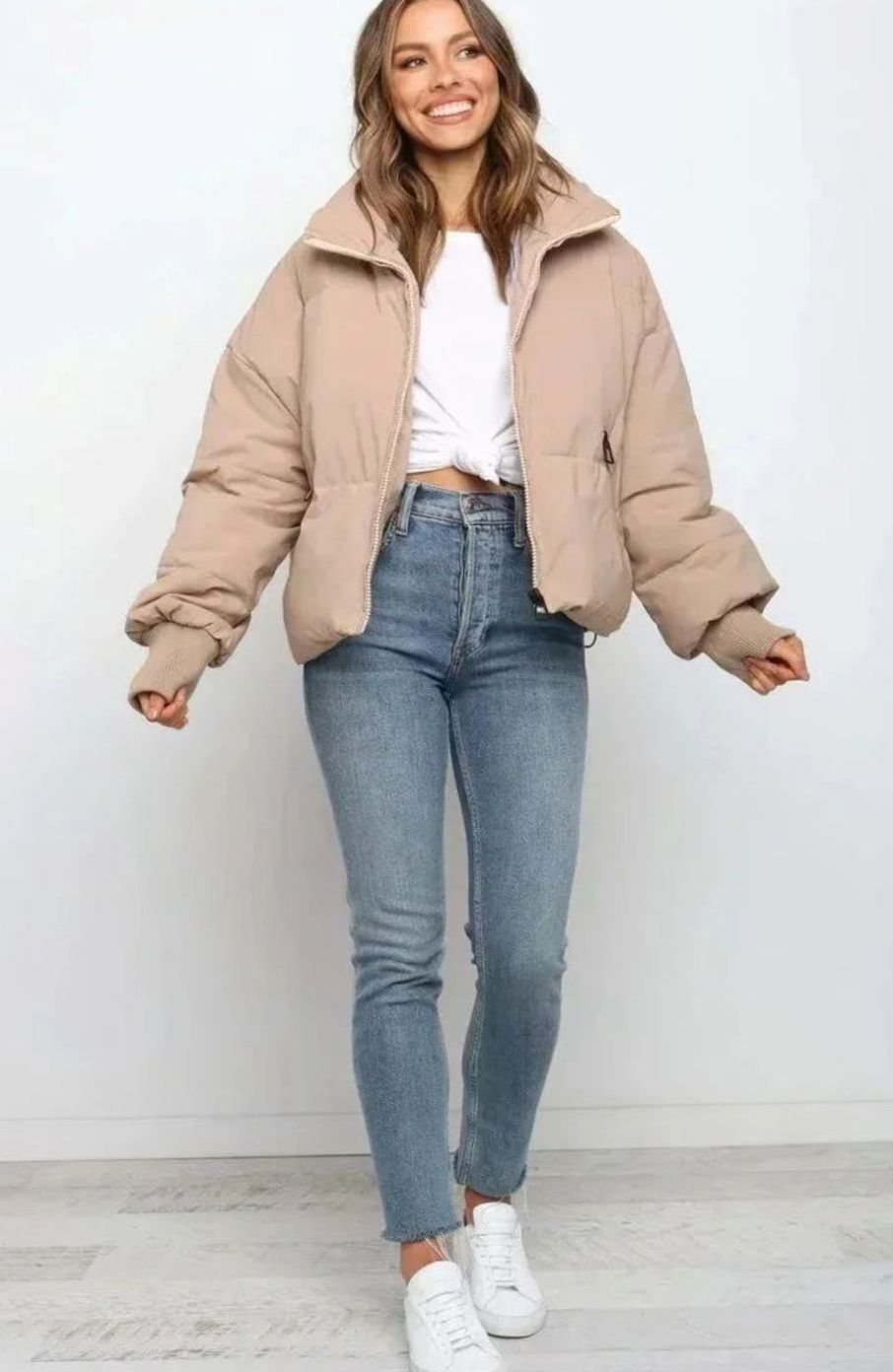 Women's Oversized Quilted Puffer Light Jacket Full-Zip Stand Collar