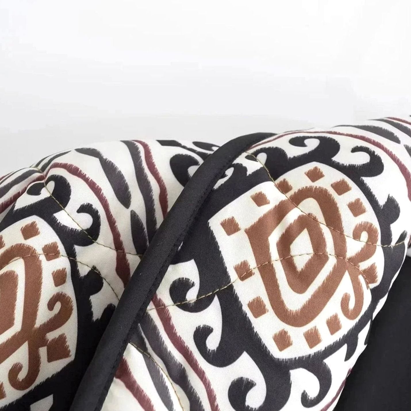 Women's Quilted Wide-Sleeve Oversized Patterned Jacket
