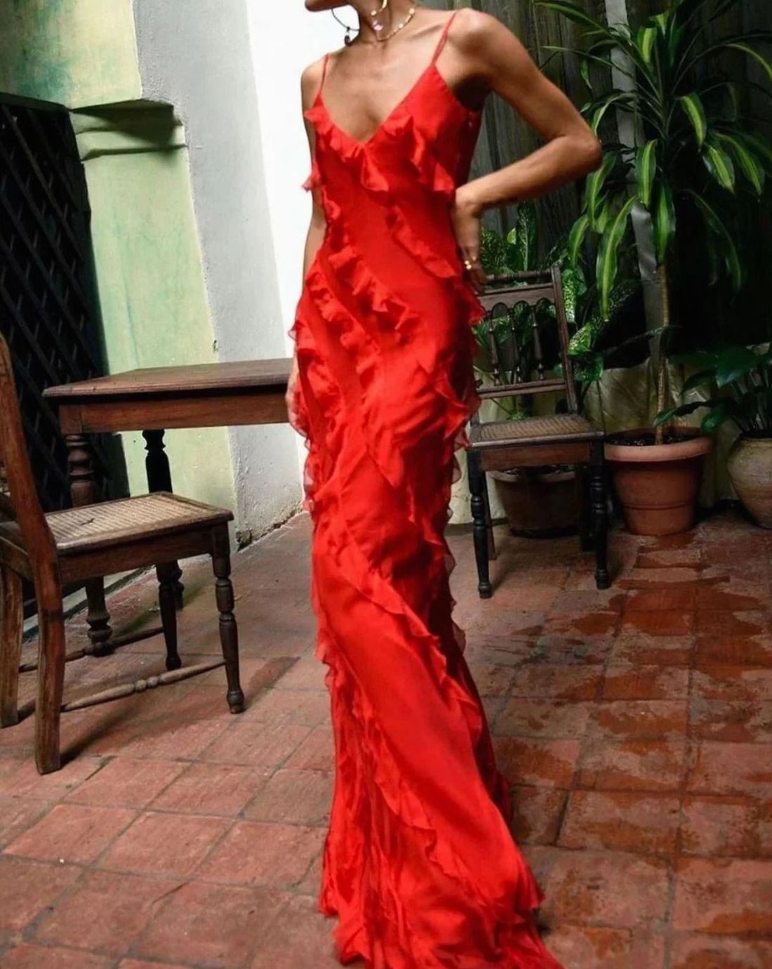 Women's Ruffle Spaghetti-Strap Formal Maxi Wedding Guest Dress