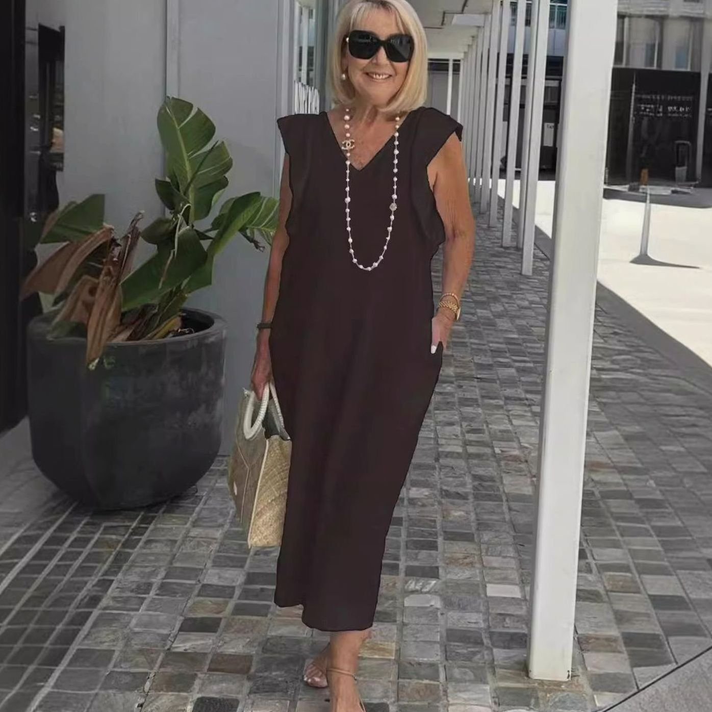 Women's V-Neck Ruffle-Shoulder Sleeveless Midi Sundress
