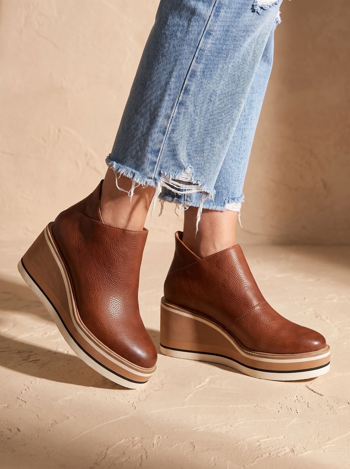 Women's Waterproof Side-Zip Wedge Platform Ankle Boots