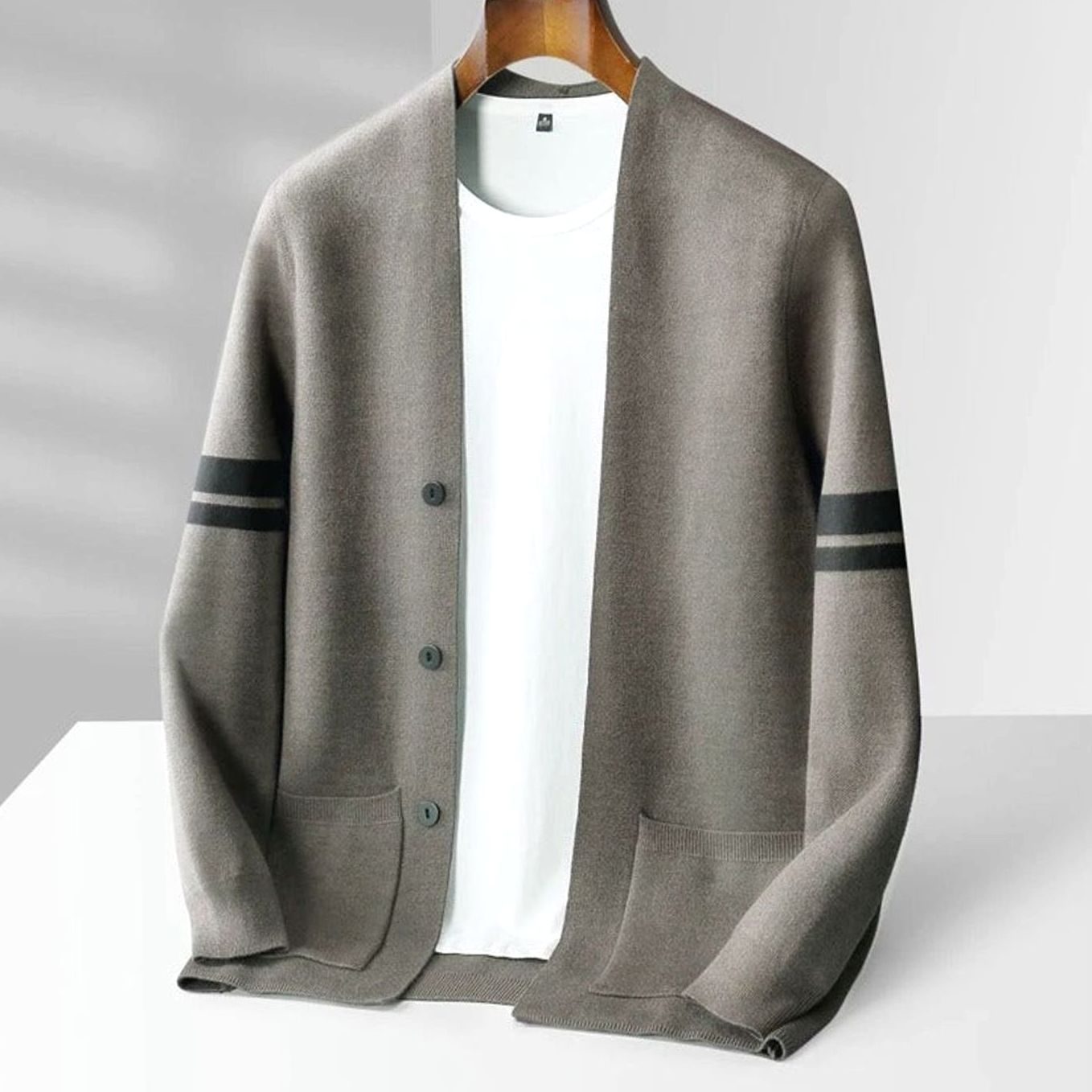 Mens Lightweight Sweater Merino Wool Blend Stripe Cardigan - Brown