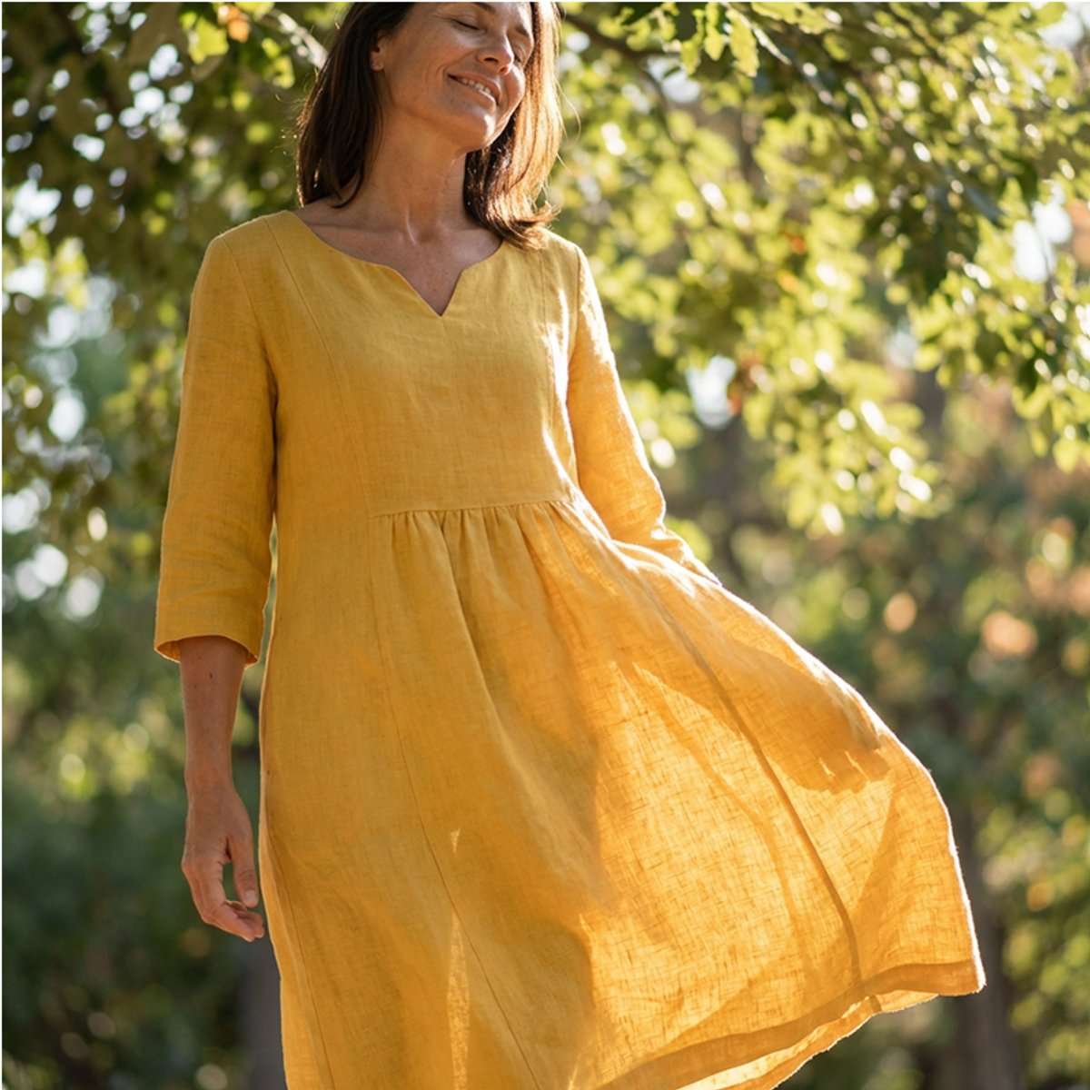 Women's 3/4 Sleeve V Neck Dress Casual Midi Swing