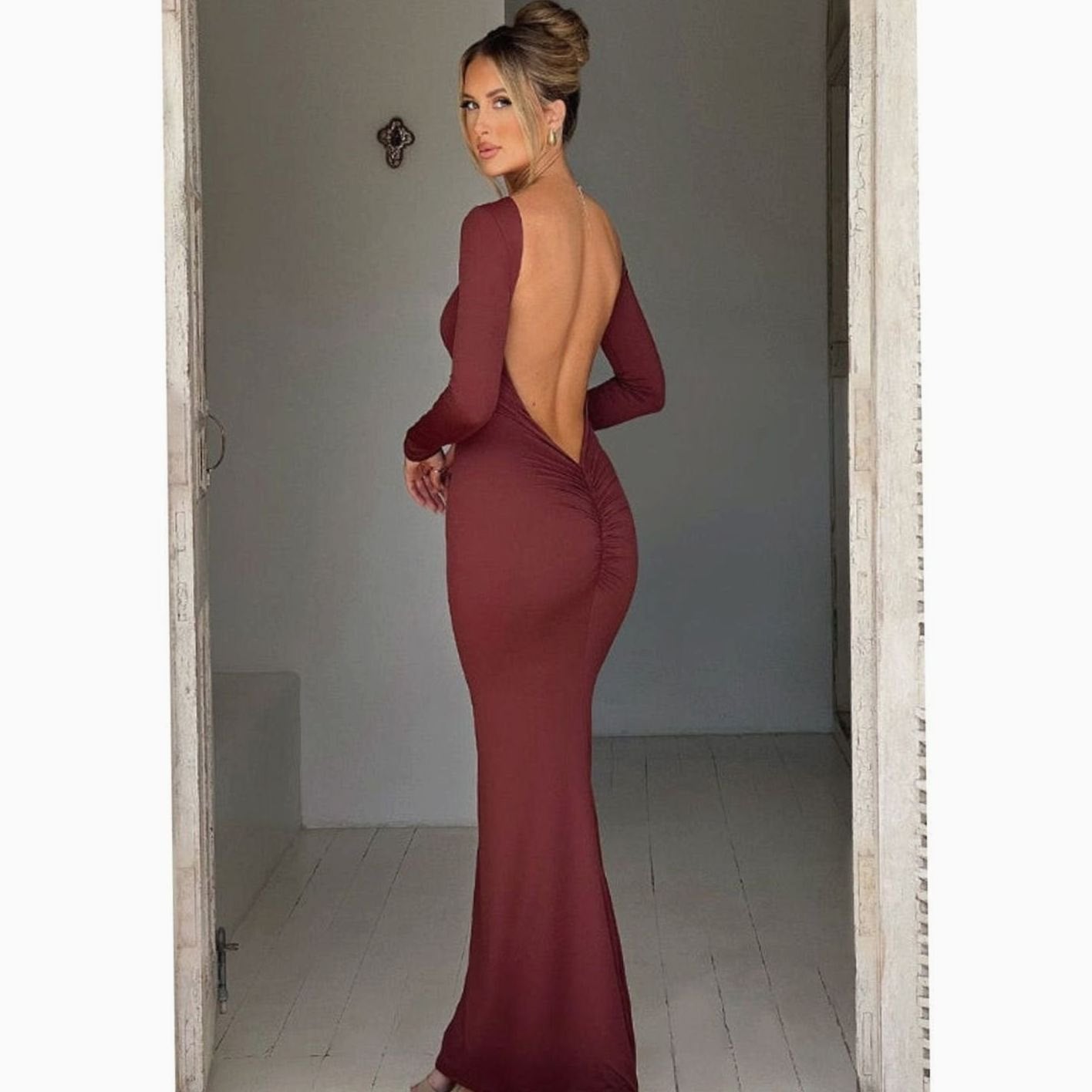 Women's Backless Long-Sleeve Fitted Maxi Wedding Guest Dress