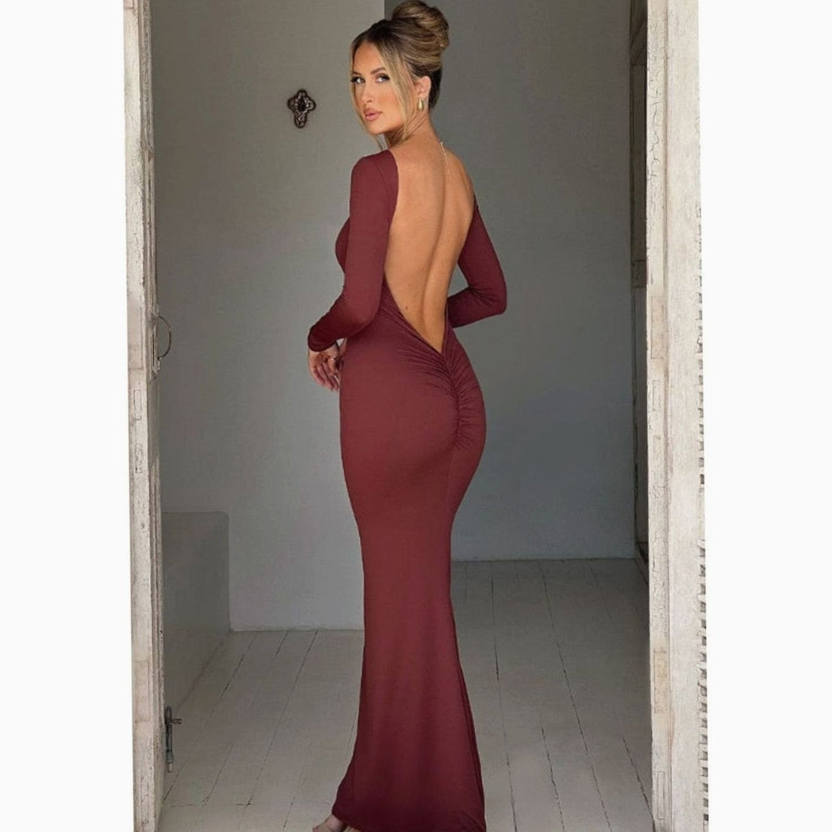 Women's Backless Long-Sleeve Fitted Maxi Wedding Guest Dress