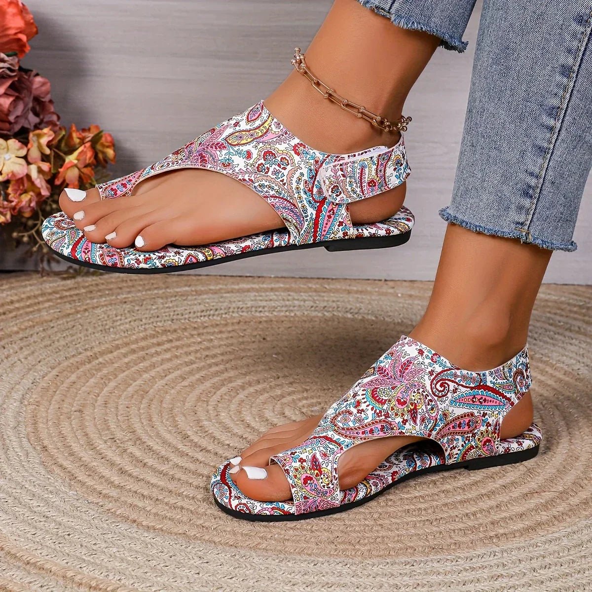 Women's Bohemian Toe-Loop Comfort Sandals Mandala Print Flat