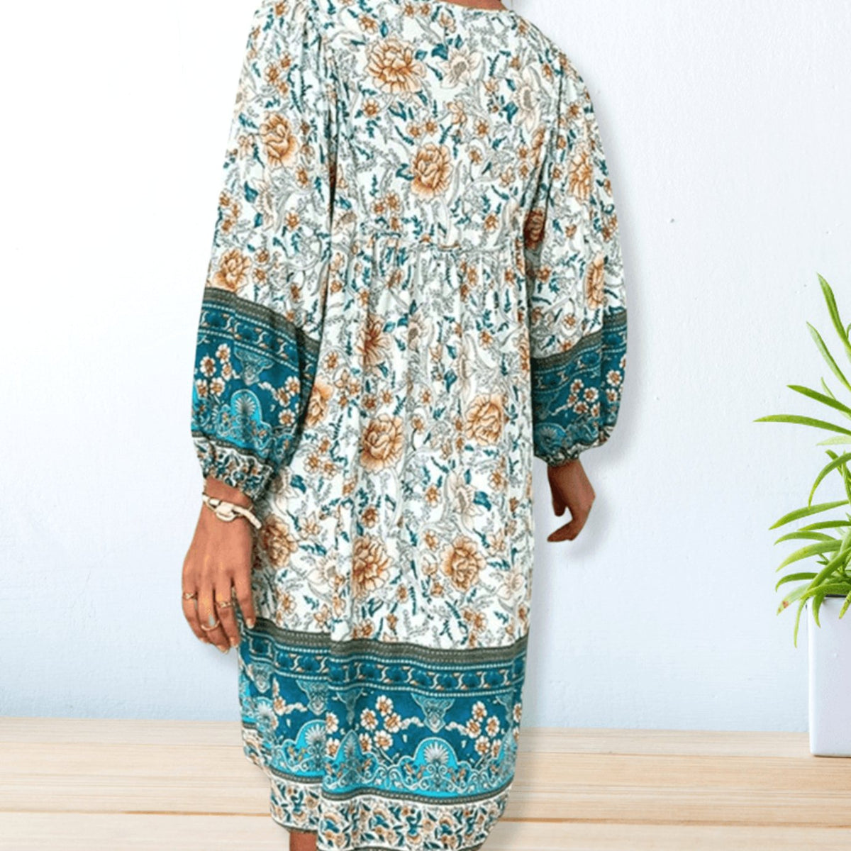 Women's Boho Floral Long-Sleeve V-Neck Casual Summer Dress