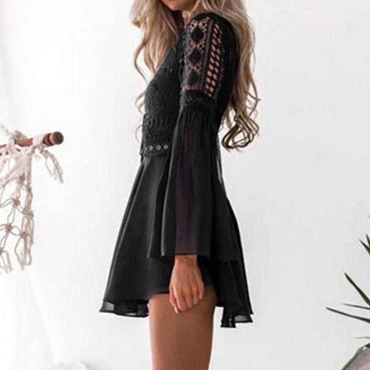 Women's Boho Lace V-Neck Flare-Sleeve Wedding Guest Mini Dress