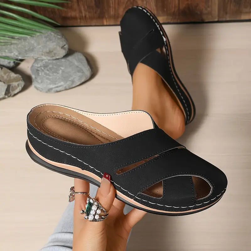 Women's Breathable Cross-Strap Cushioned Slide Sandals - Black
