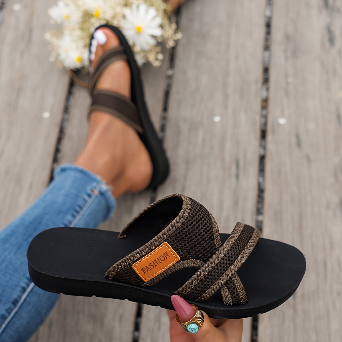 Women's Breathable Mesh Crossover Slip-On Comfort Sandals - Coffee