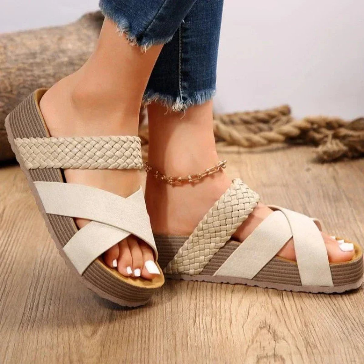 Women's Comfort Sandals Cross-Strap Orthopedic Platform Slides - White