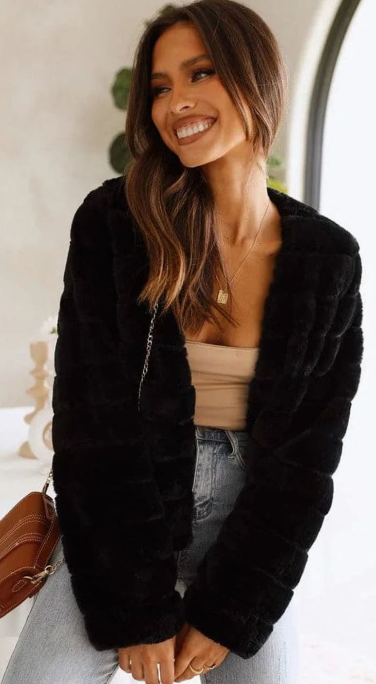 Women's Cropped Open-Collar Faux Fur Jacket