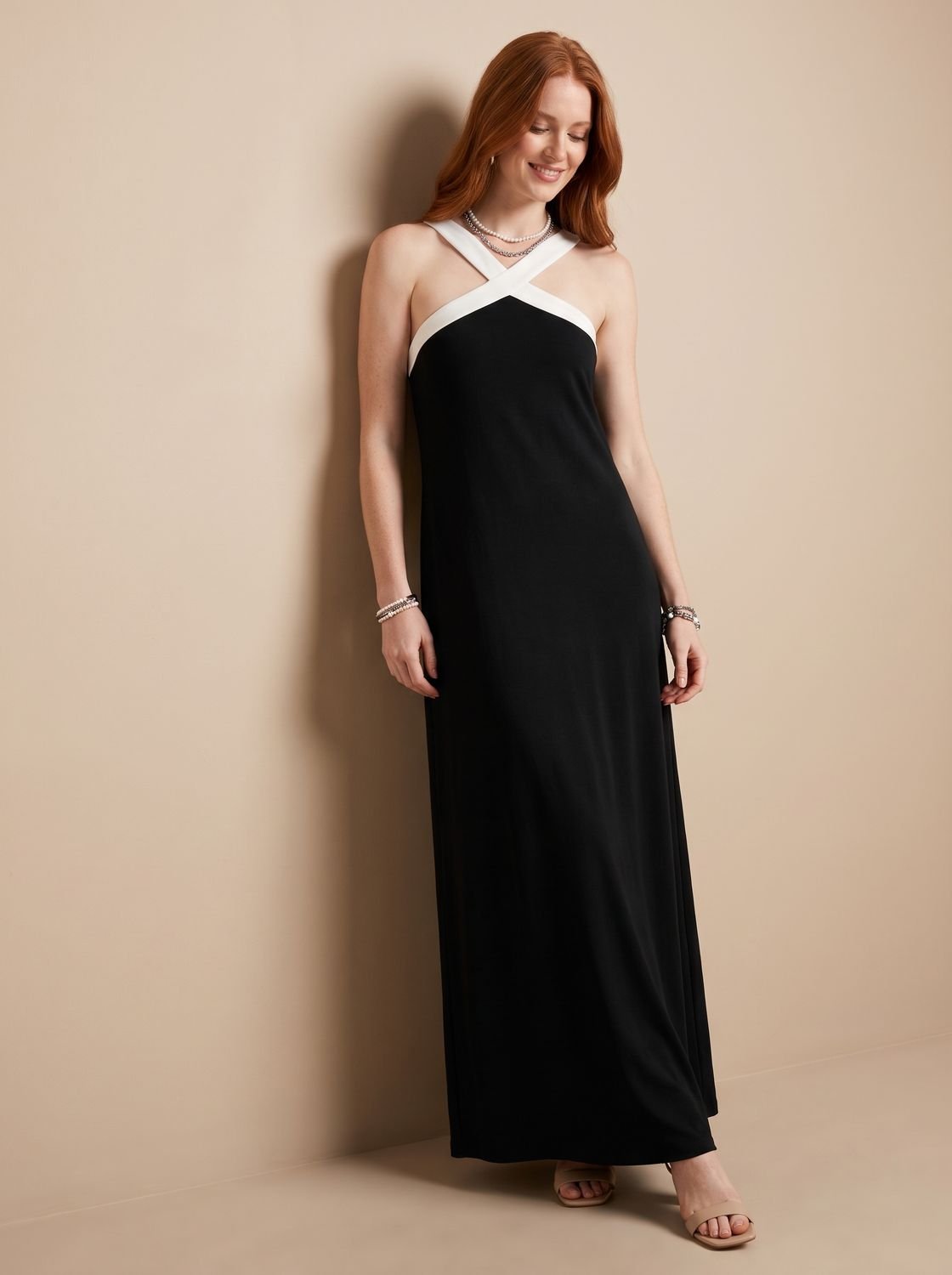 Women's Cross-Neck Contrast Strap Sleeveless Maxi Dress