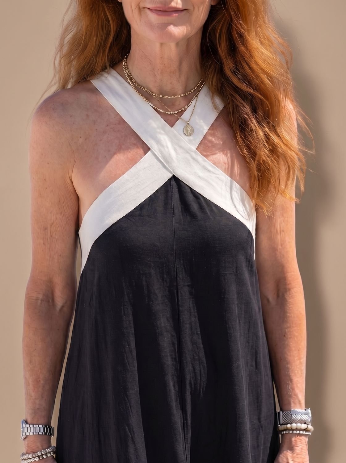 Women's Cross-Neck Contrast Strap Sleeveless Maxi Dress