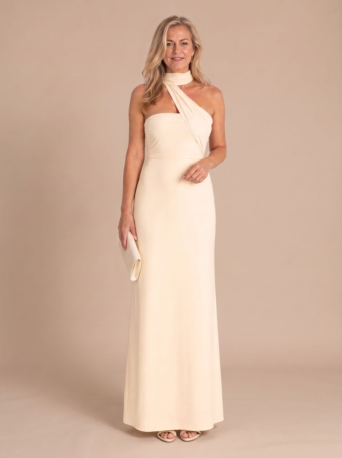 Women's Fitted Halter-Neck Sleeveless Maxi Evening Dress