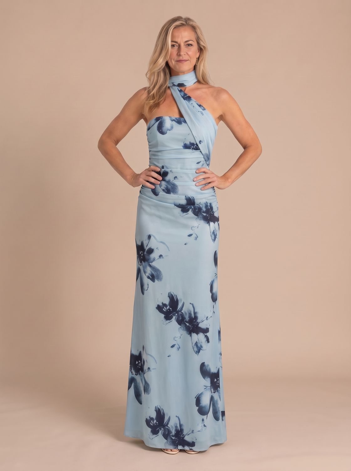 Women's Fitted Halter-Neck Sleeveless Maxi Evening Dress - Blue