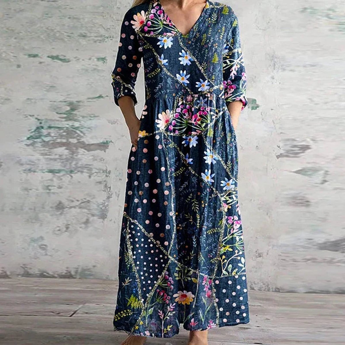 Women's Floral Patchwork V-Neck Maxi Dress - Navy Blue