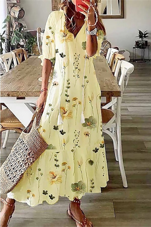 Women's Floral V-Neck 3/4 Sleeve Flowing Maxi Dresses - Yellow
