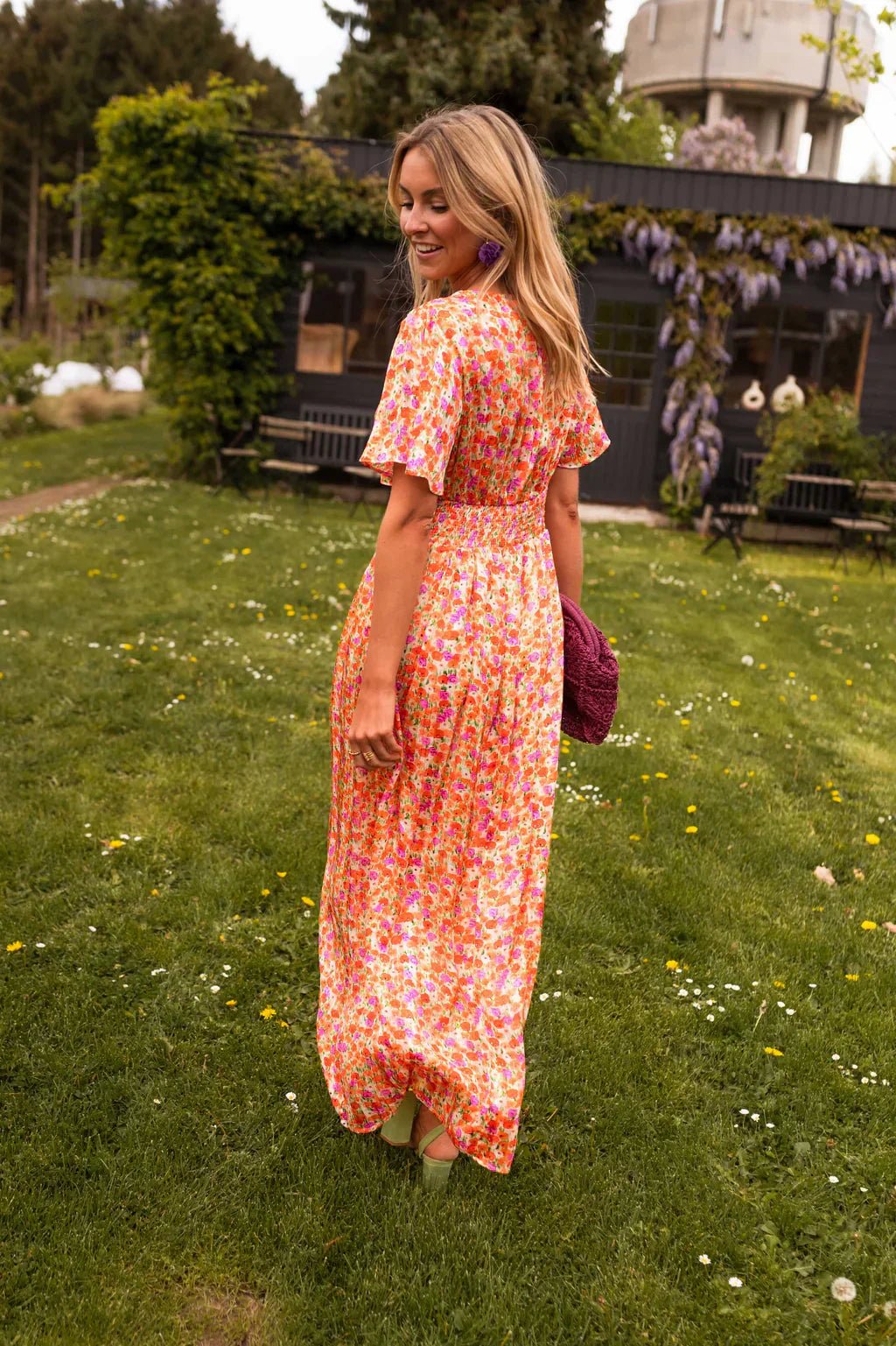 Women's Flutter-Sleeve V-Neck Floral Pleated Maxi Dresses