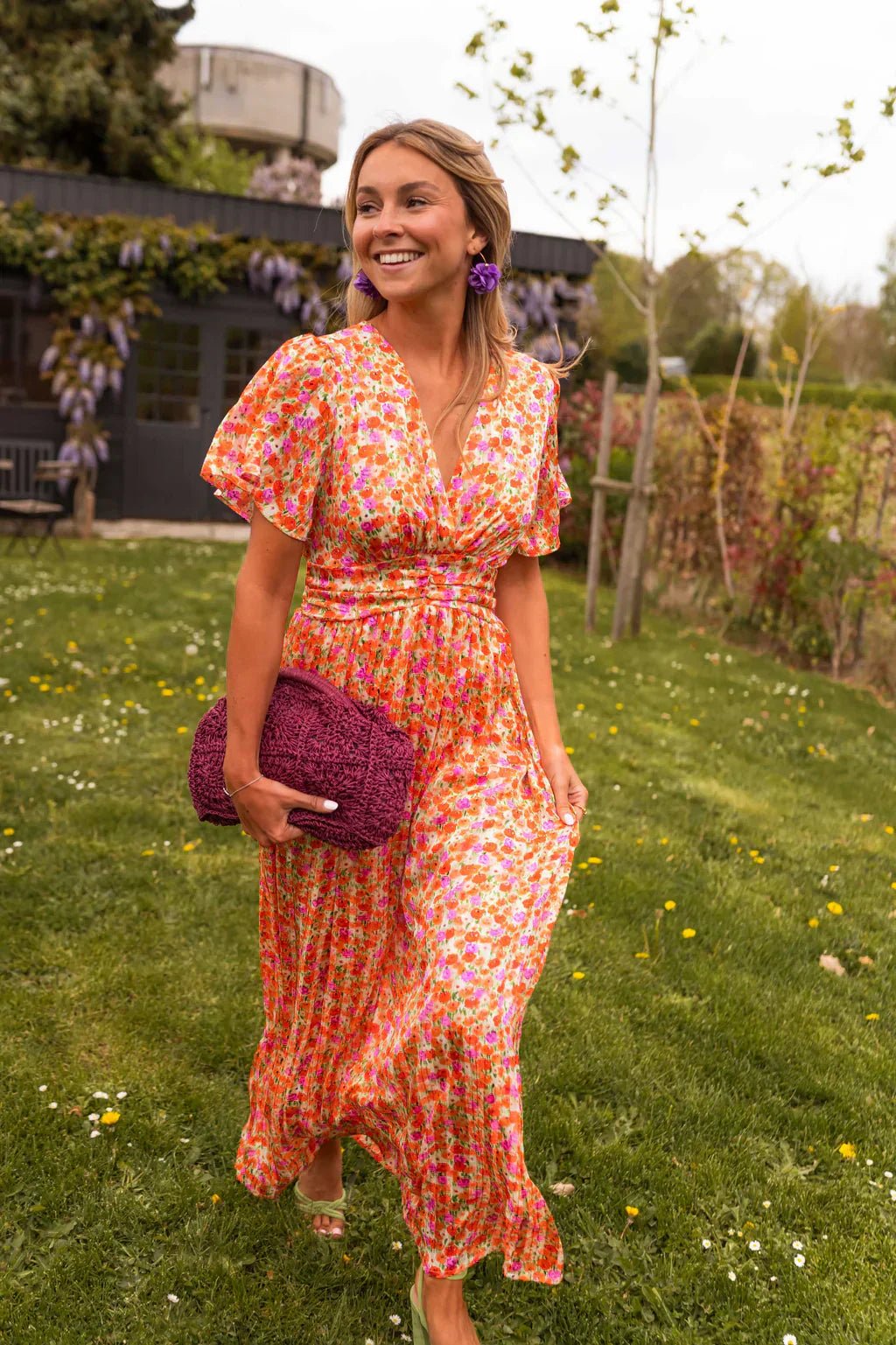 Women's Flutter-Sleeve V-Neck Floral Pleated Maxi Dresses