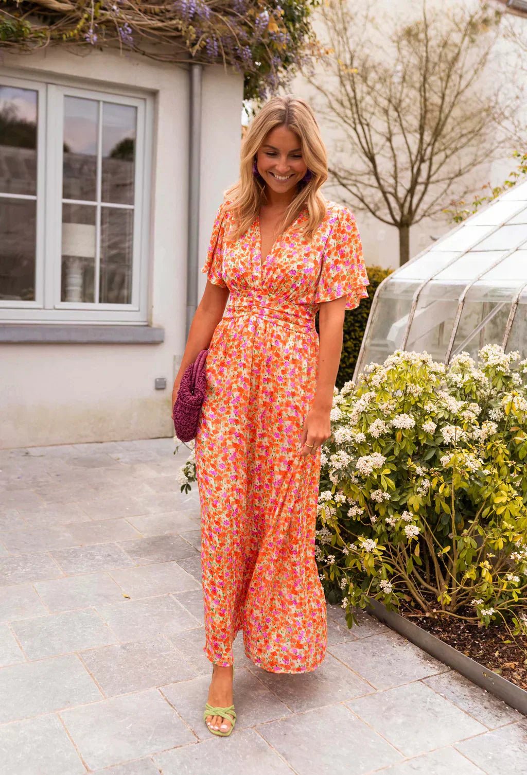 Women's Flutter-Sleeve V-Neck Floral Pleated Maxi Dresses
