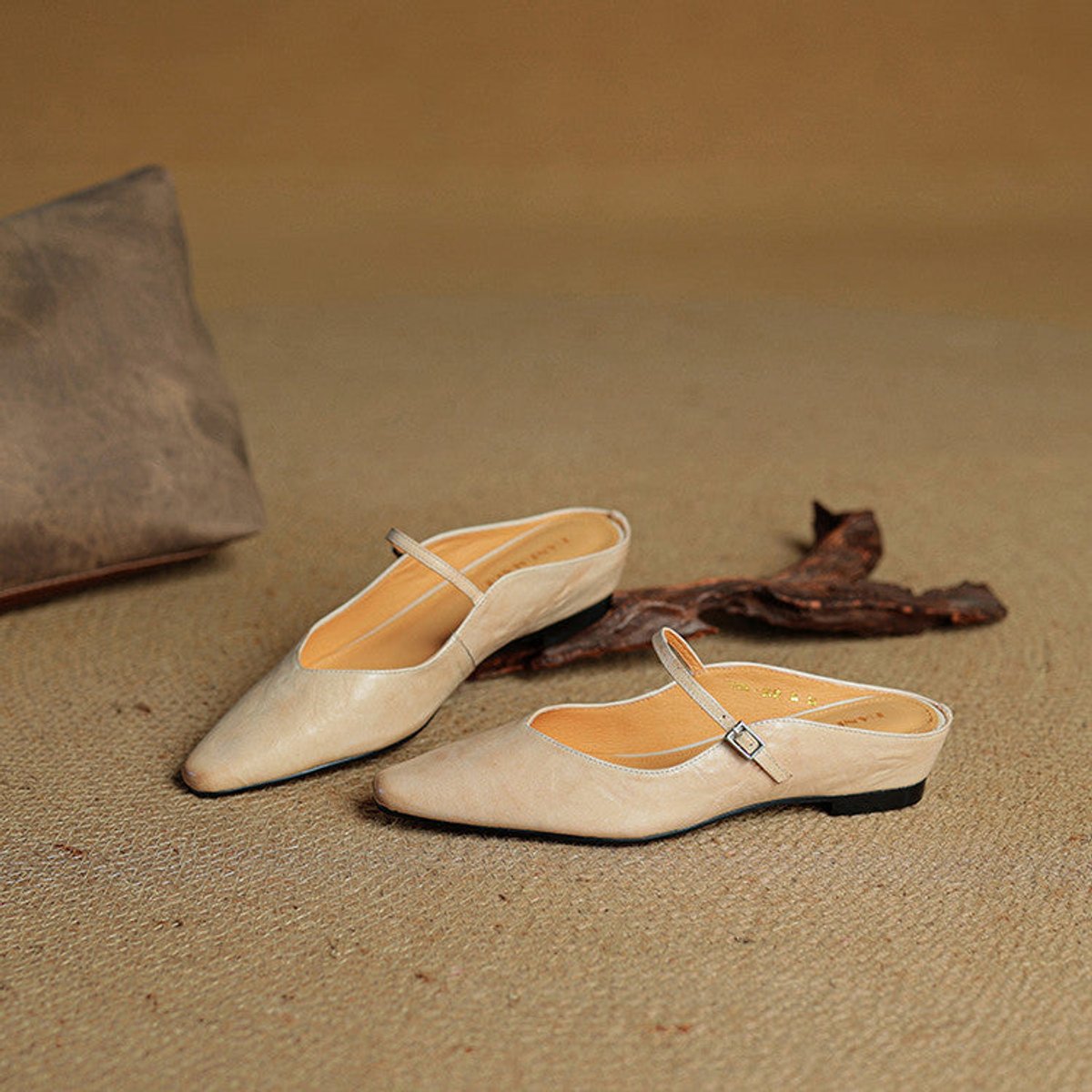 Women's Genuine Leather Pointed-Toe Comfort Sandals Buckle Mule Flats