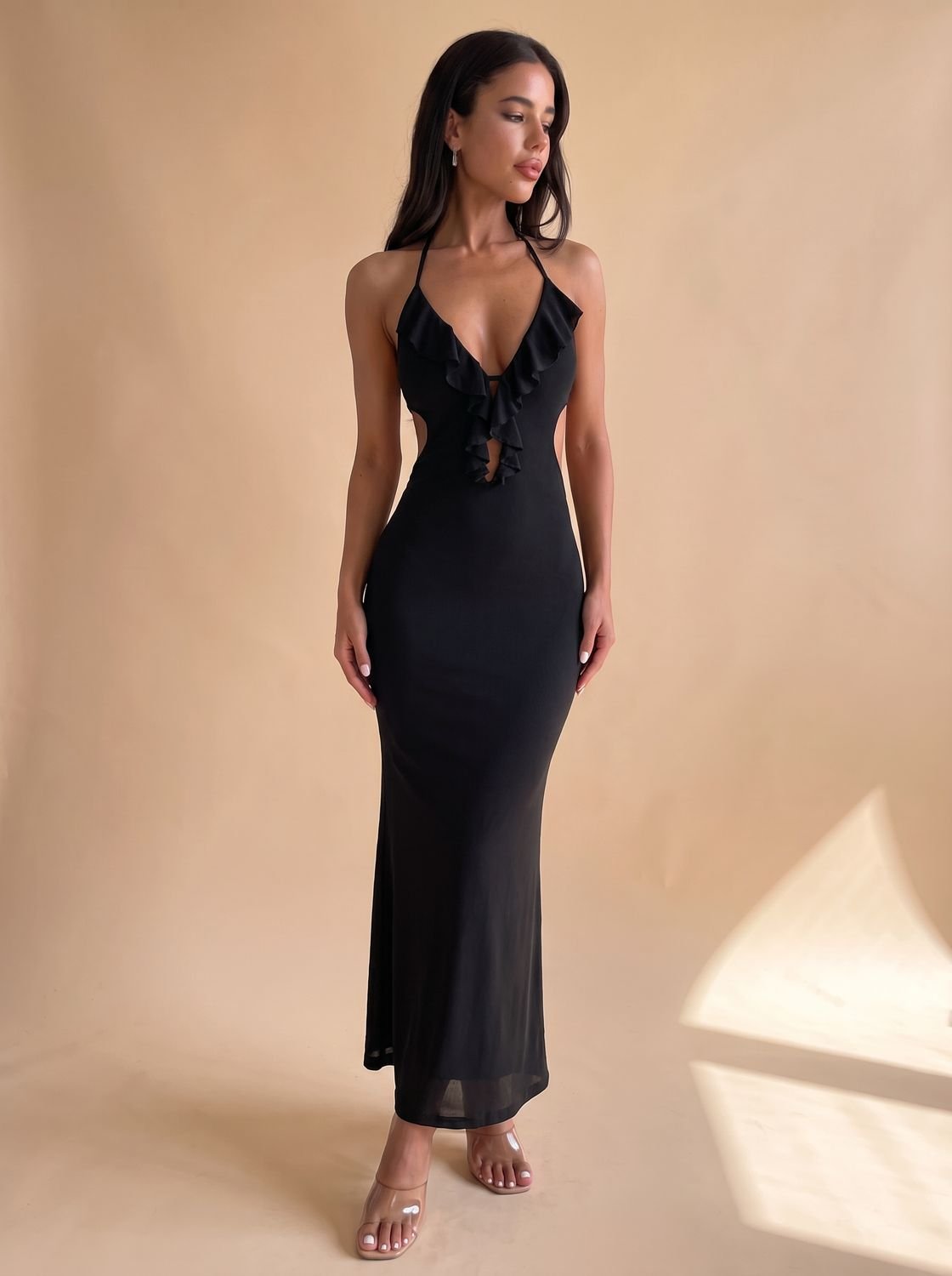 Women's Halter-Neck Ruffle Bodycon Maxi Dress - Black