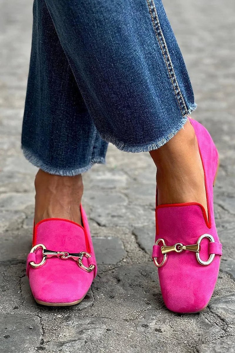 Women's Hot Pink Suede Horsebit-Buckle Flat Loafers - Deep Pink