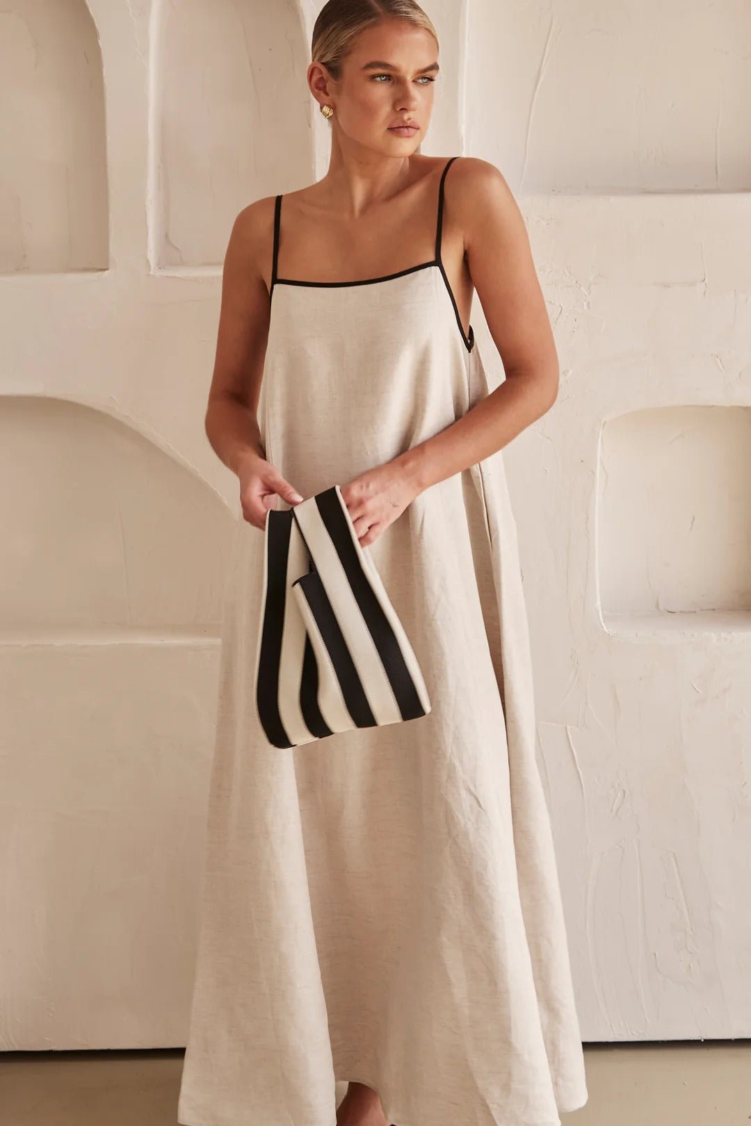 Women's Linen Contrast-Trim Adjustable-Strap Maxi Dress