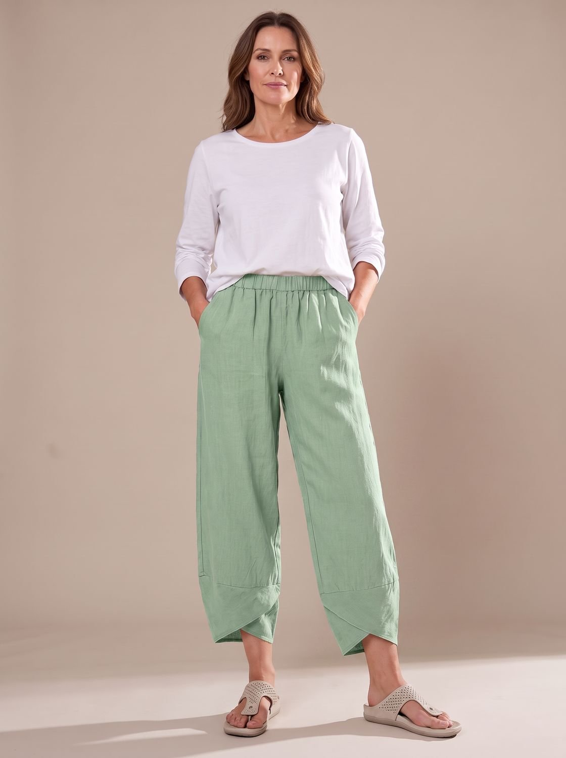 Women's Linen Trousers Relaxed-Fit Elastic Waist Cropped Pants - Light Green